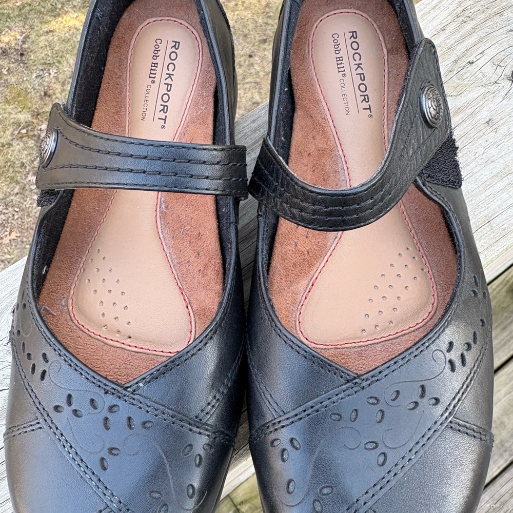 Rockport Black Leather Mary Jane Flats with Strap